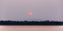 sunset  at  Mawlamyine river von anando arnold