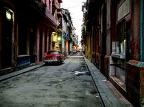 at night in habana by Jens Schneider