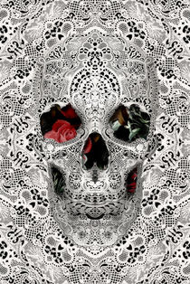 Lace Skull Light by Ali GULEC