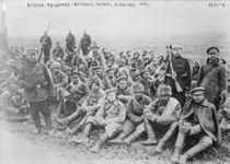 Russian prisoners: Russians by German Photographer