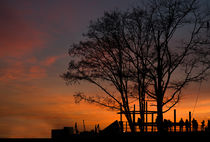 Sonnenuntergang im Hafen von fotolos