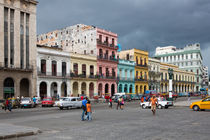 Colourful houses in Havanna von Bastian Linder