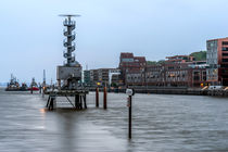 an der Elbe in Hamburg von fotolos