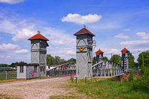 kleine Hubbrücke in Magdeburg im Wissenschaftshafen by magdeburgerin