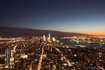 Sunset Downtown Manhattan - View from Empire State Building von Jean-Marc Papi