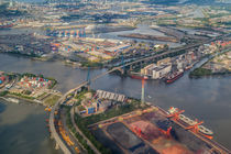 HH von Oben - Köhlbrandbrücke & Hafen von photobiahamburg