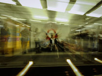 Monument - London Tube Station von Ruth Klapproth