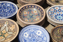 Pottery for sale, Tabarka, Tunisia, North Africa von Danita Delimont
