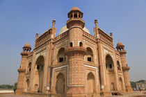 Humayun's Tomb and Charbagh, surrounding gardens, Delhi, India von Danita Delimont
