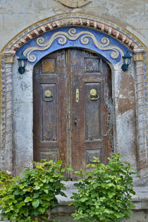 Doorways in old Greek Village Mustafapasa in Central Turkey,... von Danita Delimont