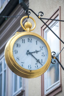 Large pocket watch sign, Miltenberg, Germany von Danita Delimont