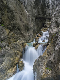 Hoellentalklamm gorge near Garmisch-Partenkirchen,Germany von Danita Delimont