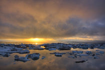 Europe, Iceland, Jokulsarlon Glacier Lagoon von Danita Delimont