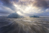 Europe, Iceland, Jokulsarlon Glacier Lagoon von Danita Delimont