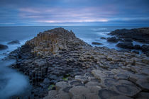 Twilight over the Giant's Causeway along the northern coast,... von Danita Delimont