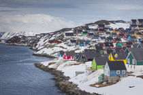 Greenland, Nuuk, city skyline with Sermitsiaq Mountain von Danita Delimont