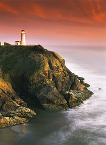 USA, Oregon, Washington Coast, View of North Head Lighthouse von Danita Delimont