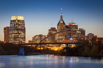 Twilight over Nashville and the Cumberland River, Tennessee, USA. von Danita Delimont