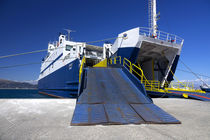 Ionian ferry Ramp  von Rob Hawkins