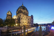 Drei Mädchen und ein Knabe, Brunnenfiguren Wilfried Fitzenreiter, Spreeufer , Berliner Dom by travelstock44