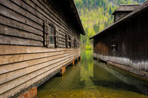 Bootshäuser am Königssee von Martin Wasilewski