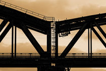 Hans-Knipp Eisenbahnbrücke Duisburg (863852) B+W von Franz Walter Photoart