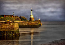 Early Morning At Maryport Harbour von Ian Lewis