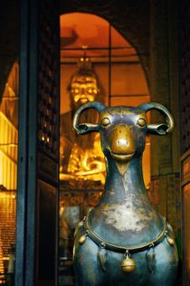 Qingyang Gong Taoist temple, Chengdu, China by David Lyons