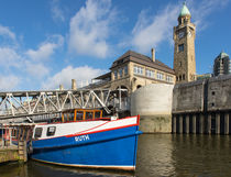 Landungsbrücken Hafen Hamburg II by gini-art