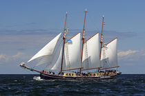 Schoner Albert Johannes vor Warnemünde by ir-md