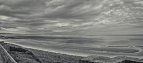 Bamburgh Beach von Colin Metcalf