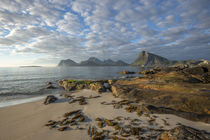 Quiet night by the sea von Stein Liland