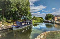 Pewsey Wharf by Ian Lewis