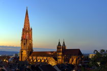 Freiburger Münster Illuminiert von Patrick Lohmüller