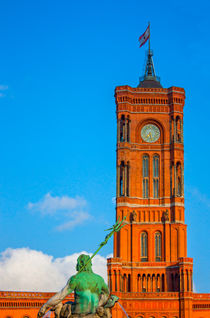 Rotes Rathaus und Neptunbrunnen von Bea Böhm