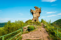 Drachenfels - Backenzahn 6 von Erhard Hess