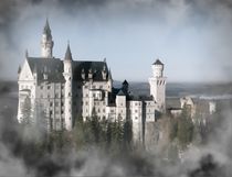 Schloss Neuschwanstein in den Wolken by kattobello