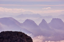 Ausblick vom Säntis in die umliegende Berglandschaft von sven-fuchs-fotografie