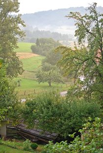 Regentag im Dorf... von loewenherz-artwork