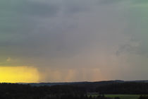 Unwetter zieht über Waldgebiet hinweg by Werner Meidinger