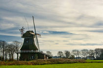 Windmühle in Ostfriesland von Rolf Müller