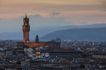 Skyline of Florence with tower Arnolfo during sunset, Tuscany Italy by Bastian Linder