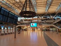 Flughafen Hamburg by alsterimages