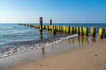 Buhnen an der Küste der Ostsee bei Graal Müritz by Rico Ködder