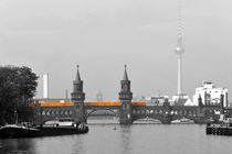 U-Bahn auf Oberbaumbrücke von Christian Behring