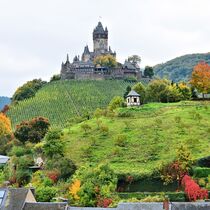 Die Reichsburg über Cochem an der Mosel von gscheffbuch