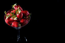 Süße rote Erdbeeren von Iryna Mathes