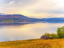 Sonnenuntergang am Fjord by vogtart