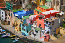 colorful houses of  Procida von Desiree Picone
