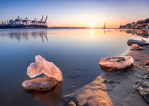 Elbe Eisschollen von photobiahamburg